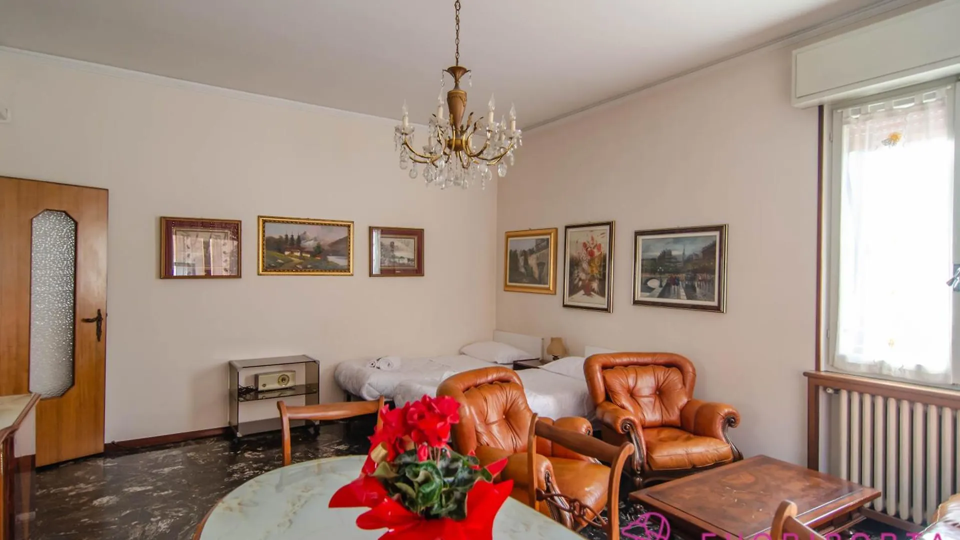 Incantevole Residenza Retro Parma 0*,